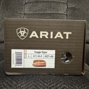 Ariat Snuggle Slipper in Soft Pink